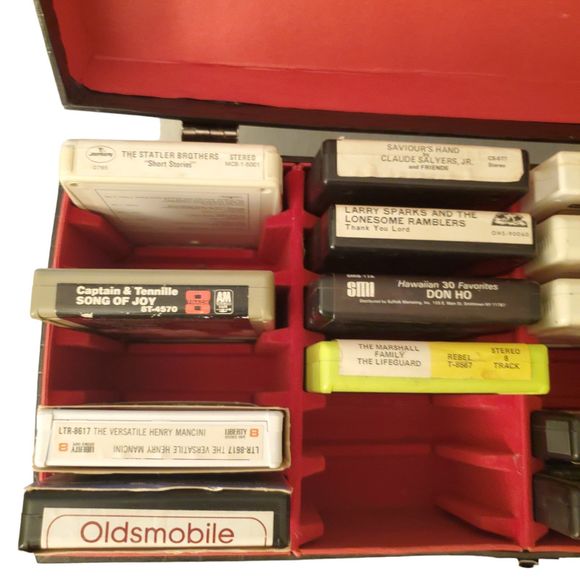 Vintage 8 Track Cassettes in Black Case Lot of 16 - Picture 4 of 8